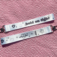 画像をギャラリービューアに読み込む, picket wristlet strap / lanyard