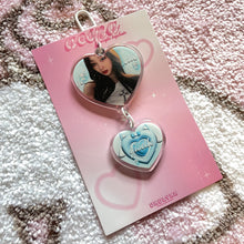 Load image into Gallery viewer, Aespa Acrylic Heart Keychains