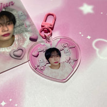 画像をギャラリービューアに読み込む, TXT & NCT Dream acrylic heart keychains