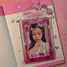 Load image into Gallery viewer, MI CARIÑO ver. 2 Clear Photocard Holder Keychain
