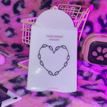 画像をギャラリービューアに読み込む, heart stealer photocard holder keychain PINK VER
