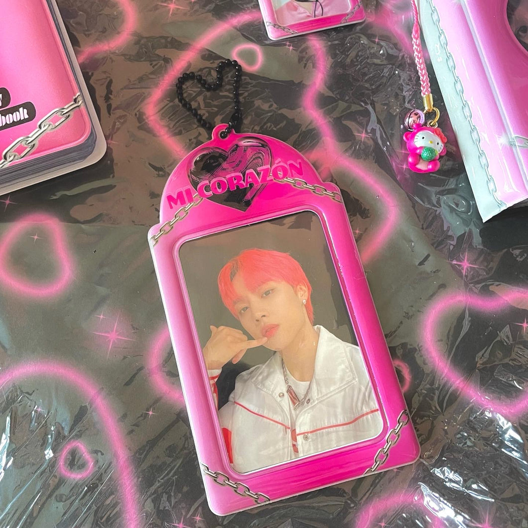 MI CORAZÓN photocard holder keychain